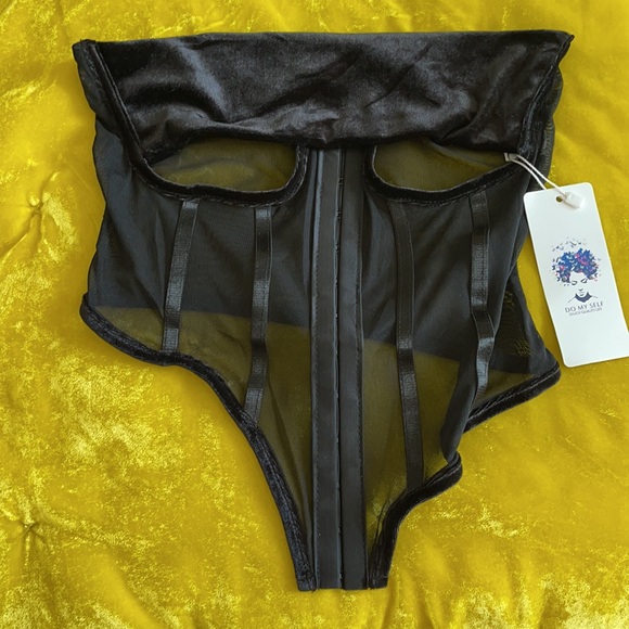 Dress - Picture 2 of 3